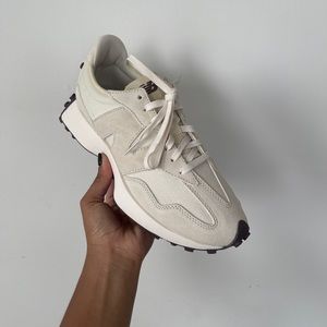Women’s Cream New Balance Sneakers